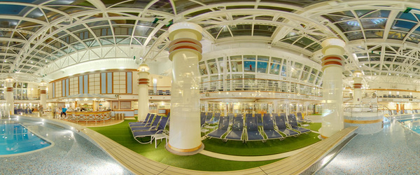 P&O Cruises Ventura Exterior Beachcomber Night.jpg